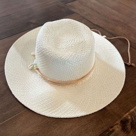 Free People Georgia Shell Embellished Straw Hat M - Picture 6 of 12